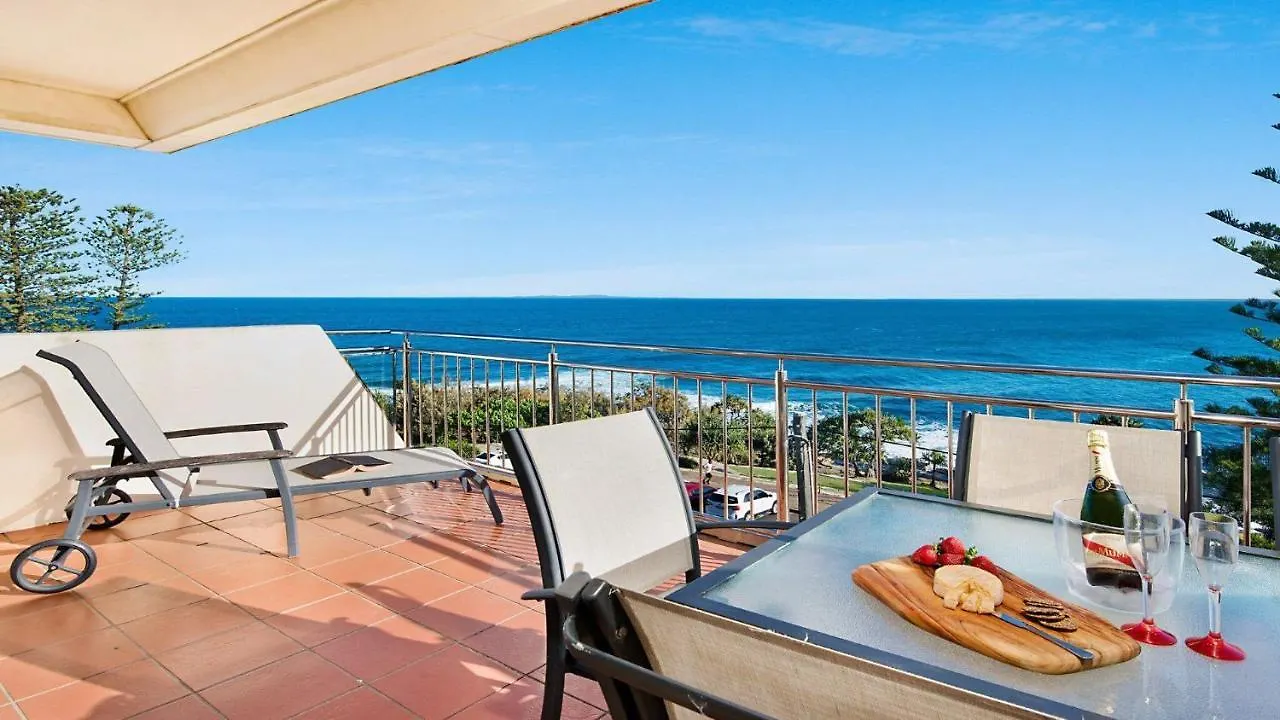 Wickham Point Unit 6 Kings Beach Qld Калаундра